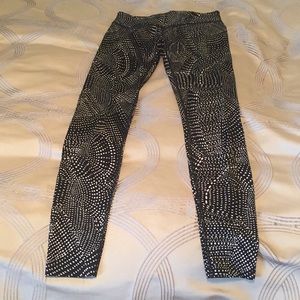 Beyond yoga leggings